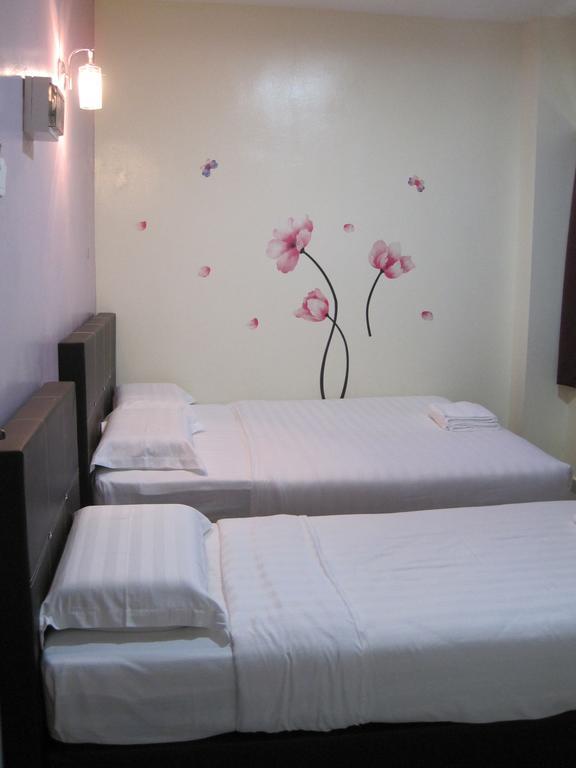 Max Inn Hotel ปาริตราจา ภายนอก รูปภาพ