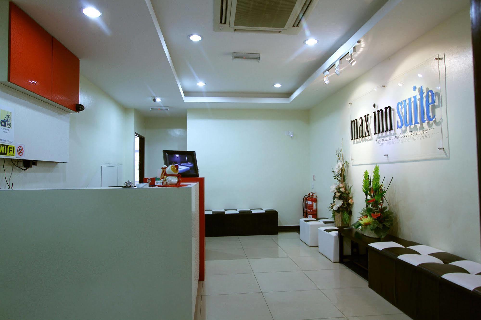 Max Inn Hotel ปาริตราจา ภายนอก รูปภาพ